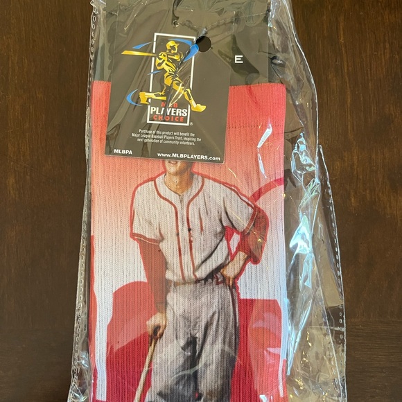 Stan Musial HOF Socks - Picture 2 of 3